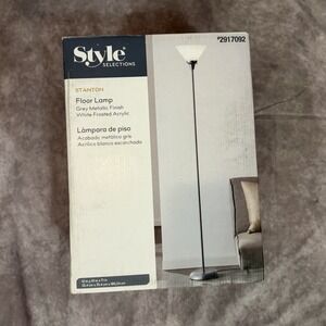 Style Selections Stanton Floor Lamp Metallic Gray White Acrylic Pull